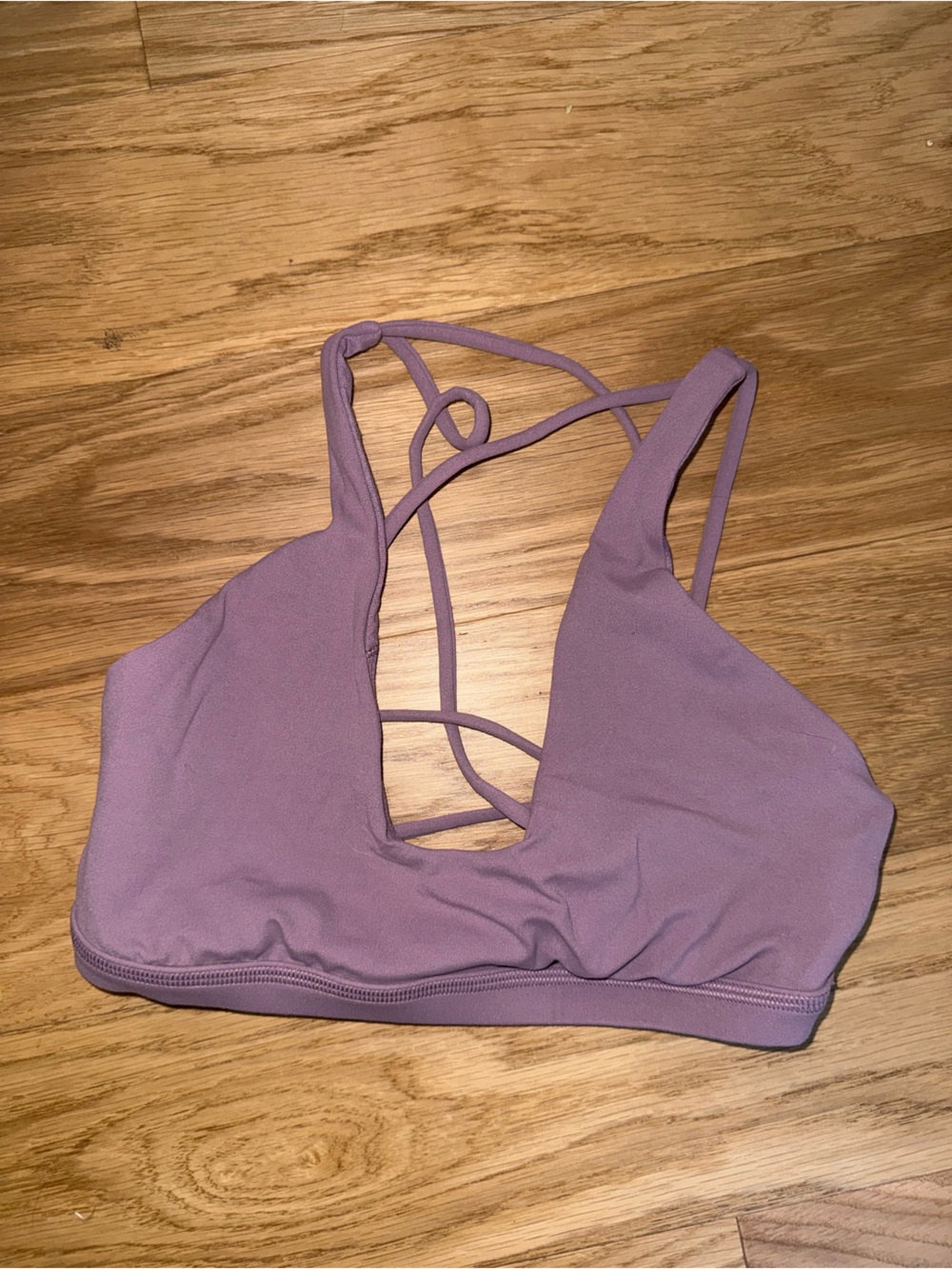 Lululemon sports bra